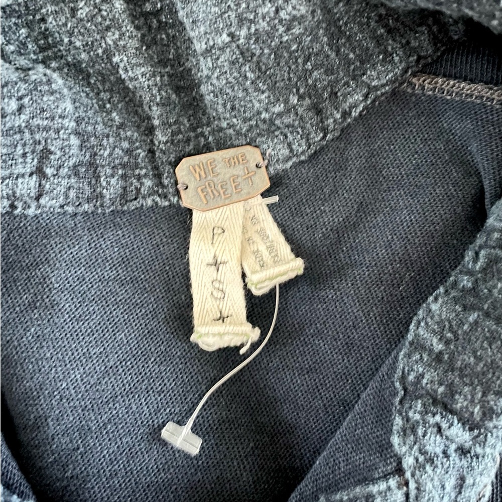 NWOT Free People We The Free Top Size S - Picture 2 of 4